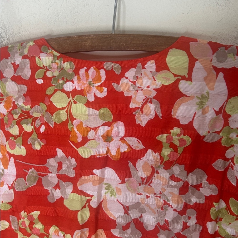 J. JILL Floral Short Sleeve True Wrap Dress in Papaya Red Rayon Size Large - Picture 13 of 16